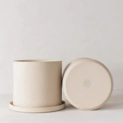 Convivial Minimal Stoneware Planter