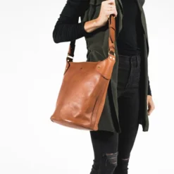 Abby Alley Keri Bucket Bag - Chestnut