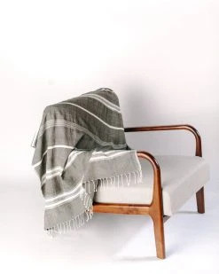 Creative Women Aden Throw Blanket