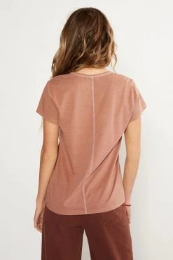 ÉTICA Aiden V Neck Tee