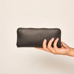 Allégorie Gala Apple Leather Long Wallet