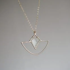 Iron Oxide Jewelry Crystal Amulet Necklace