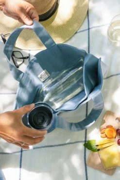 Aplat New Arrivals Vin One Bottle Tote