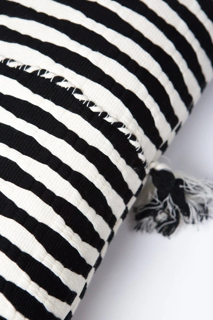 Archive New York Antigua Lumbar Pillow - Black + White 6 Archive New York Antigua Lumbar Pillow - Black + White