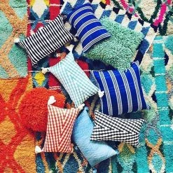 Archive New York Antigua Lumbar Pillow - Black + White 21 Archive New York Antigua Lumbar Pillow - Black + White