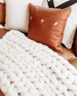 August Sage Chunky Wool Throw Blanket