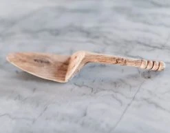Azizi Life Faye Wooden Pie Server Home Goods 7 Azizi Life Faye Wooden Pie Server Home Goods