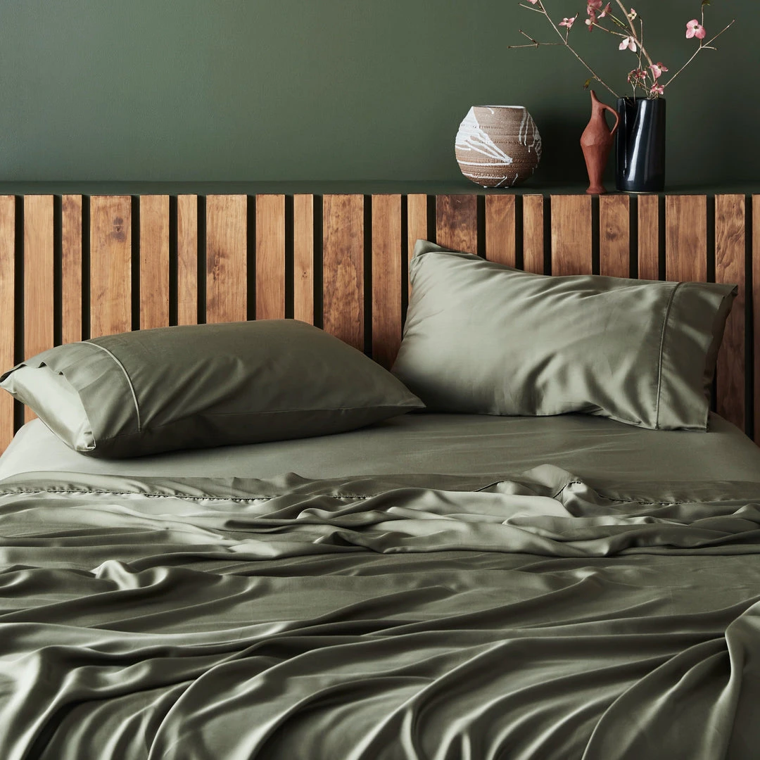 Ettitude Best Sellers Bamboo Sateen Sheet Set - Moss 4 Ettitude Best Sellers Bamboo Sateen Sheet Set - Moss