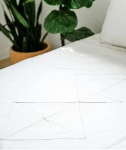 Creative Women Home Goods Berber Bedspread