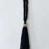 Ceremonia Black Yarn Tassel