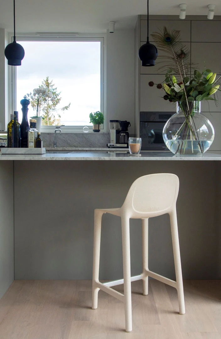 Emeco Broom 24 Recycled Counter Stool 4 Emeco Broom 24 Recycled Counter Stool