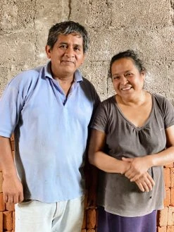 Ceremonia Media Luna Hanging Basket Trio