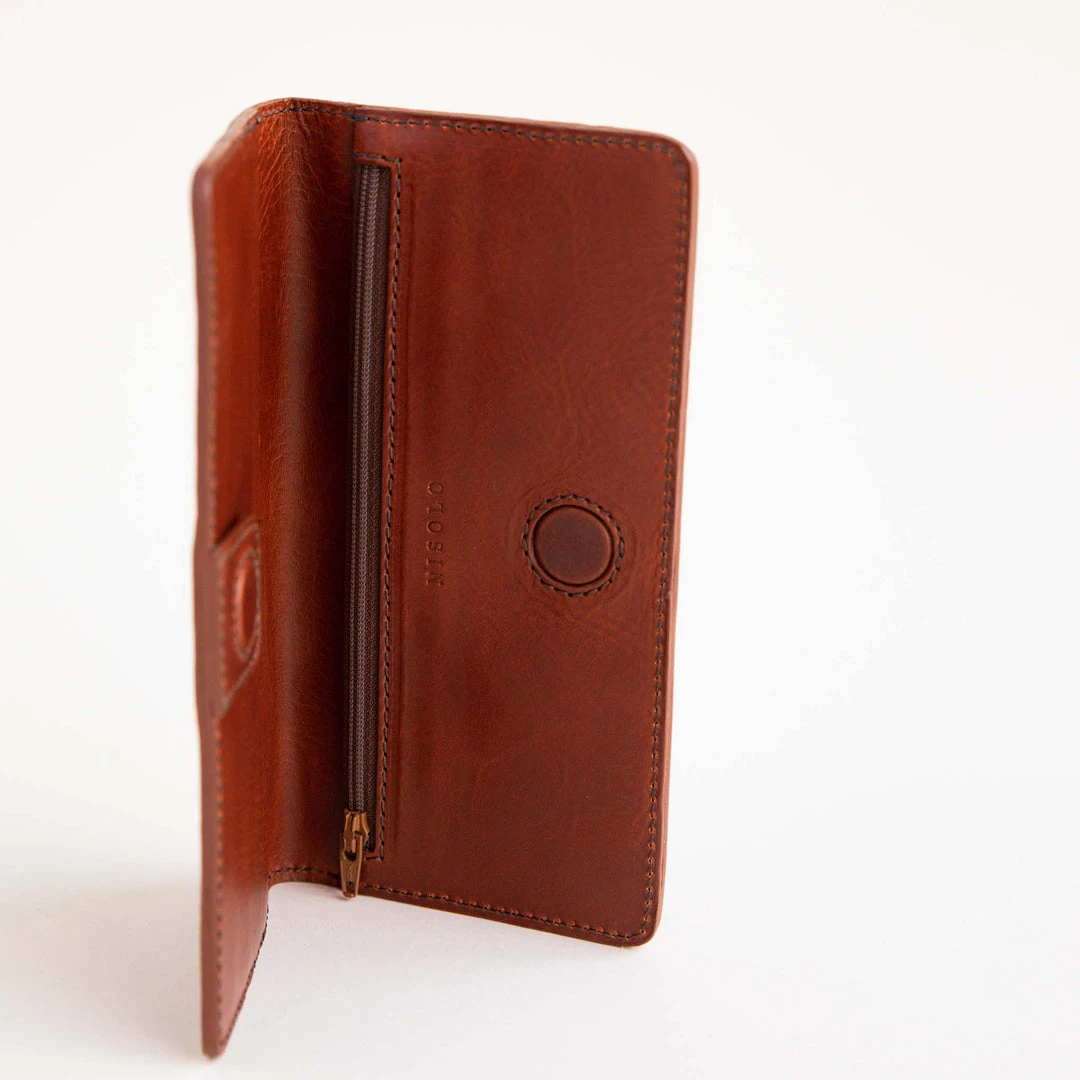 Nisolo Classic Wallet - Rosewood Accessories 4 Nisolo Classic Wallet - Rosewood Accessories