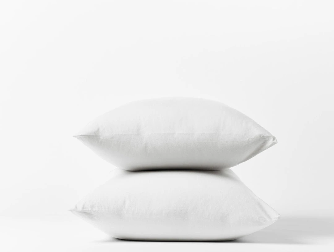 Coyuchi Crinkled Percale Pillowcase Set Home Goods 8 Coyuchi Crinkled Percale Pillowcase Set Home Goods