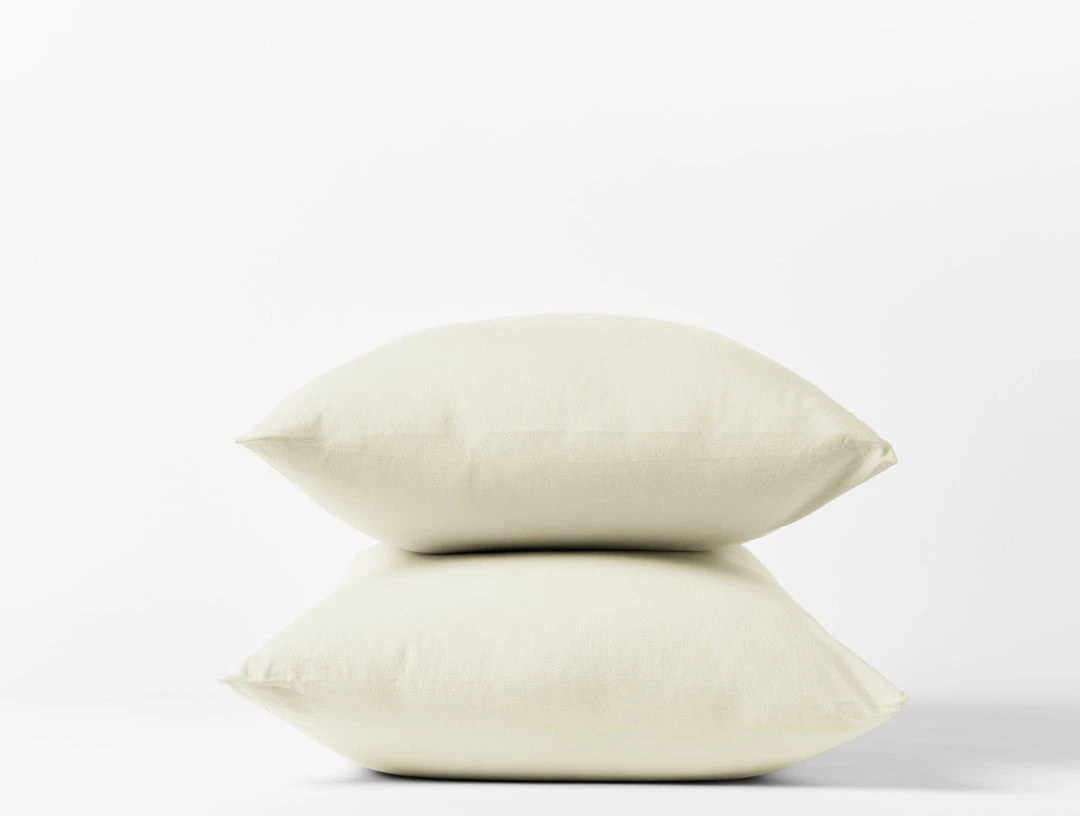 Coyuchi Crinkled Percale Pillowcase Set Home Goods 13 Coyuchi Crinkled Percale Pillowcase Set Home Goods