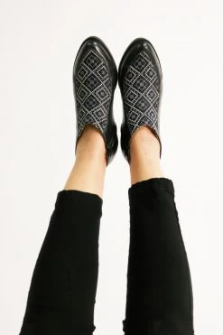 Darzah Special Occasion Tatreez Bootie - Black