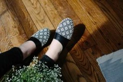 Darzah Black Tatreez Flat D'orsay