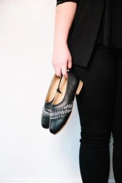 Darzah Tatreez Oxford - Silver