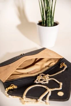 Tiradia Cork Date Night Cork Clutch Best Sellers