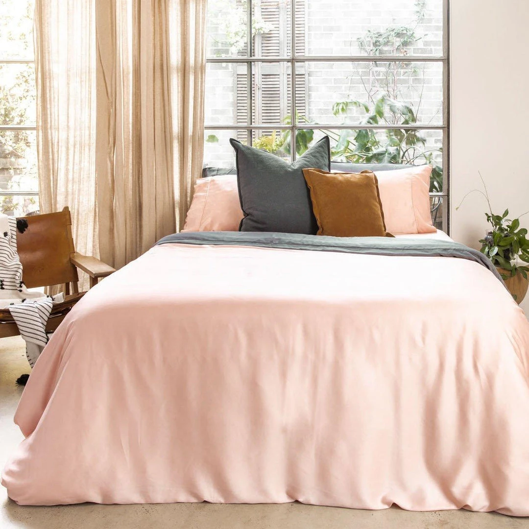 Ettitude Best Sellers Bamboo Sateen Duvet Cover - Cloud Pink 3 Ettitude Best Sellers Bamboo Sateen Duvet Cover - Cloud Pink