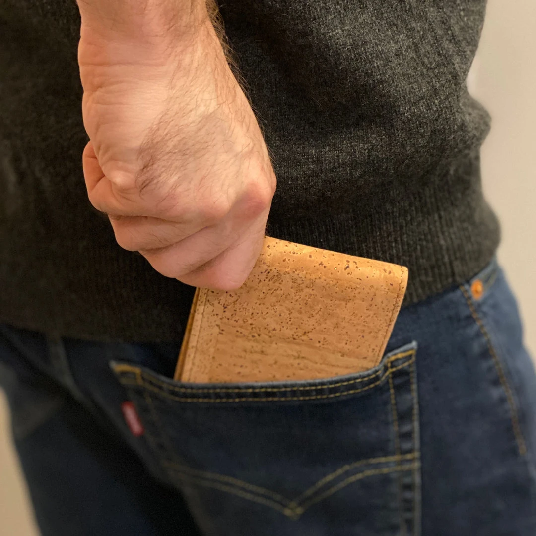 Tiradia Cork Fellowship Cork Wallet 8 Tiradia Cork Fellowship Cork Wallet