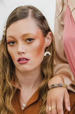 Hathorway Hanh Tinh Icon Horn Post Earrings