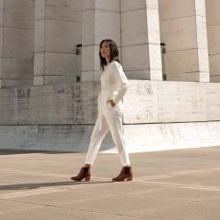 Nisolo Heeled Chelsea Boot - Brandy Shoes