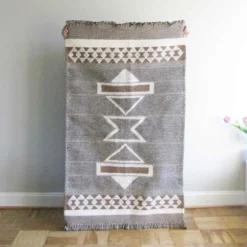 Ichcha Desh Dhurrie Rug