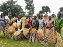 KAZI Home Goods Burgundy Heathered Fringed Charger