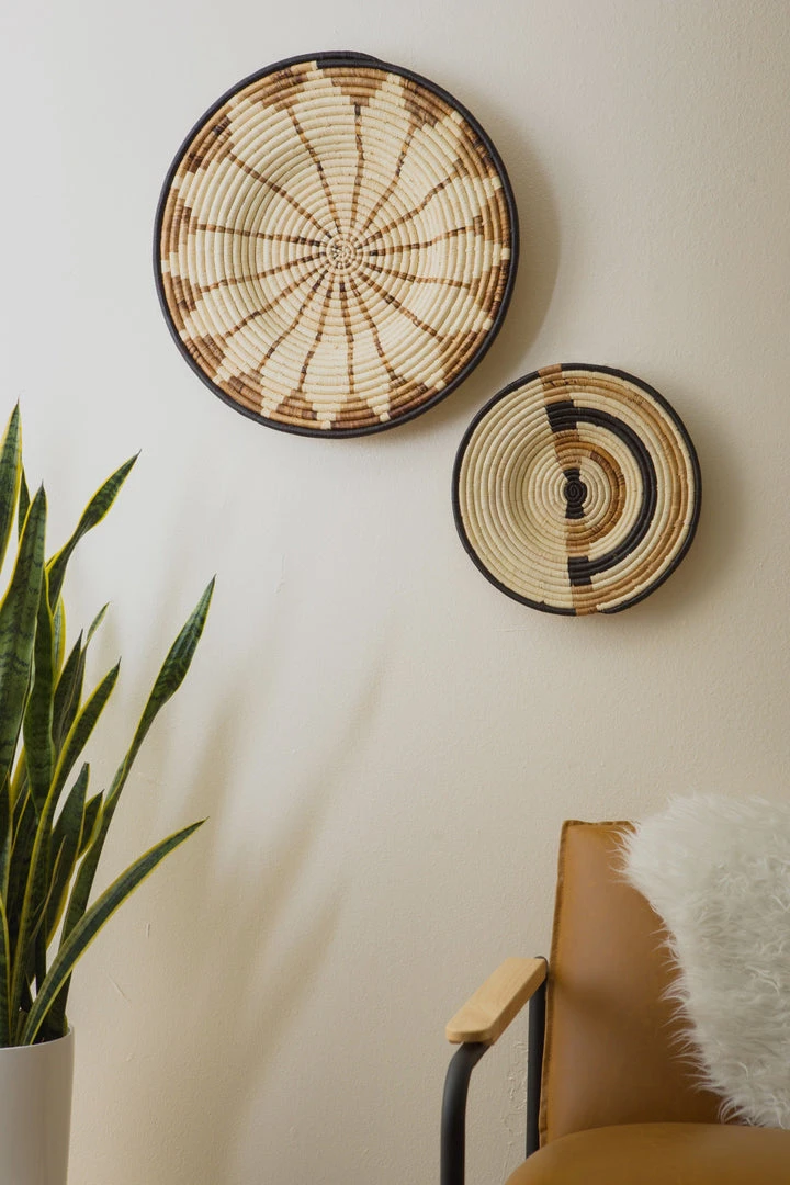 KAZI Small Geo + Banana Bark Woven Wall Plate 4 KAZI Small Geo + Banana Bark Woven Wall Plate