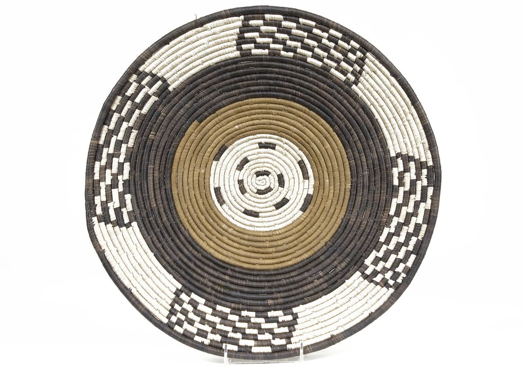 KAZI Ugandan Raffia Plate VI Home Goods 3 KAZI Ugandan Raffia Plate VI Home Goods