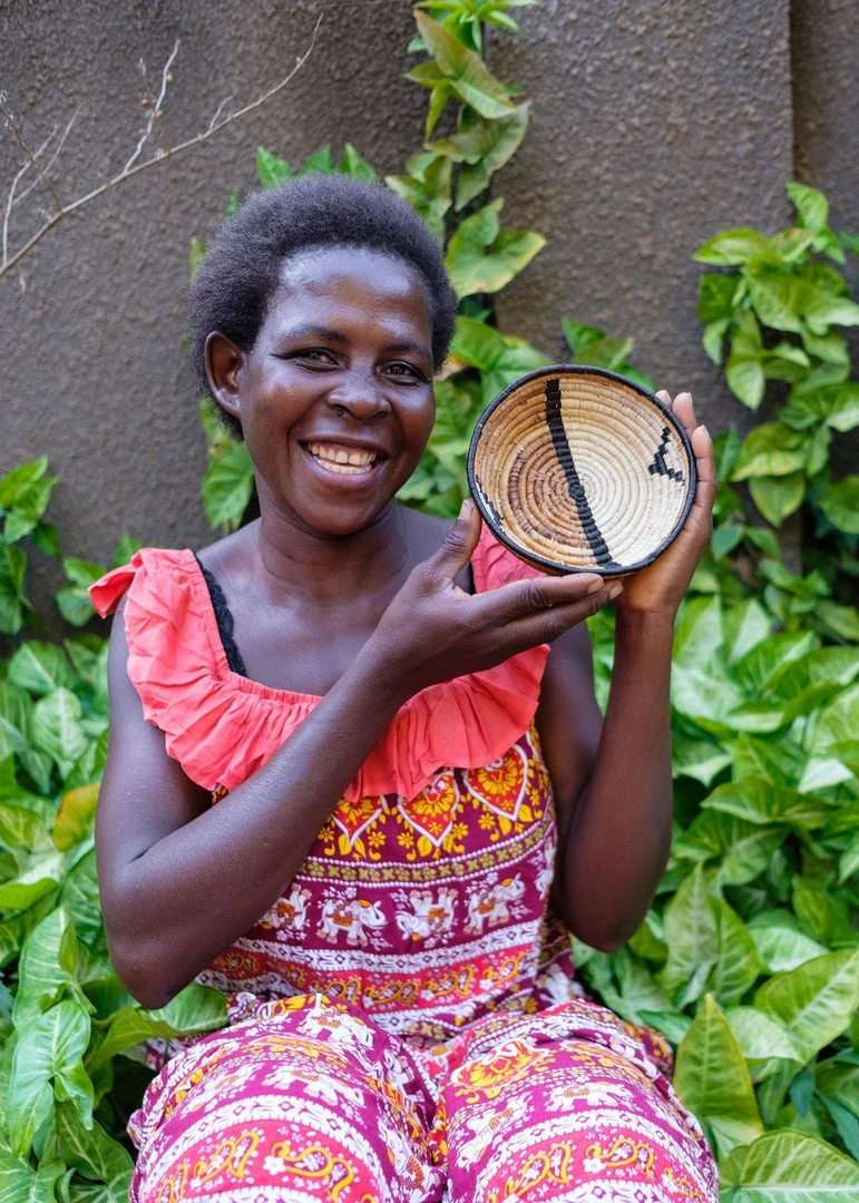 KAZI Home Goods Small Repulika Brown Round Basket 6 KAZI Home Goods Small Repulika Brown Round Basket