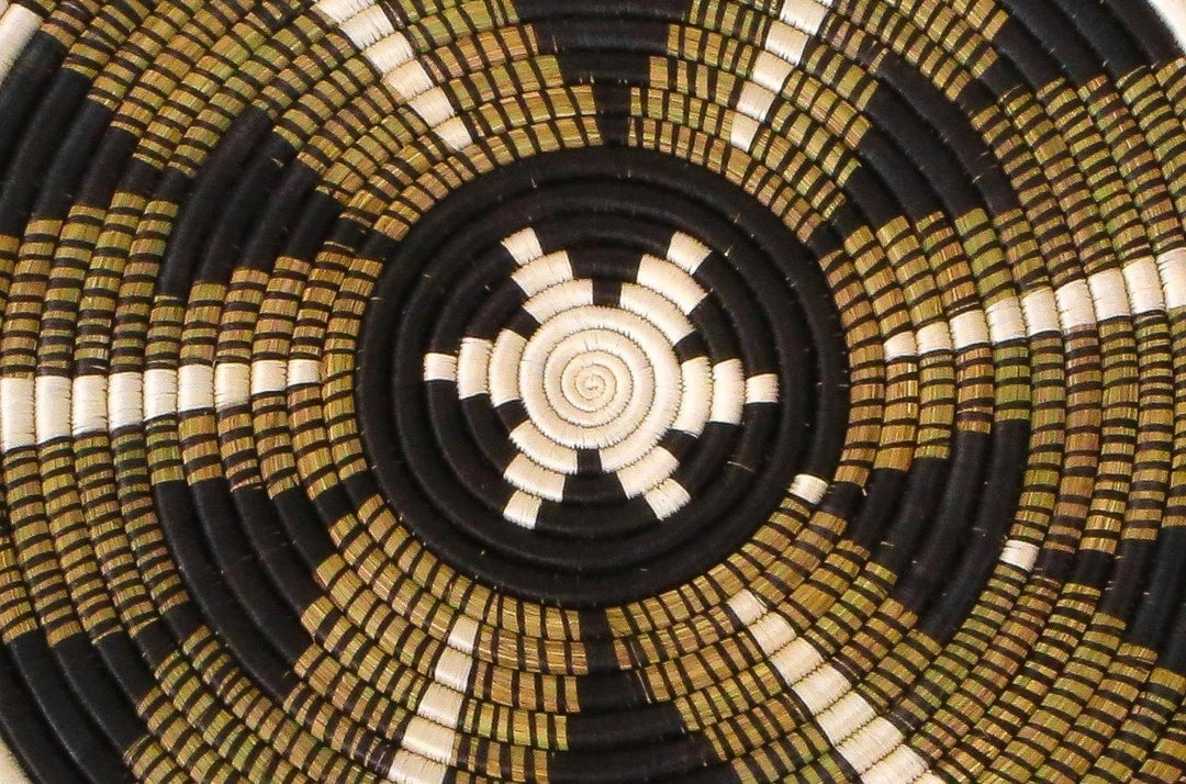 KAZI Home Goods Black Fleur Plate 6 KAZI Home Goods Black Fleur Plate