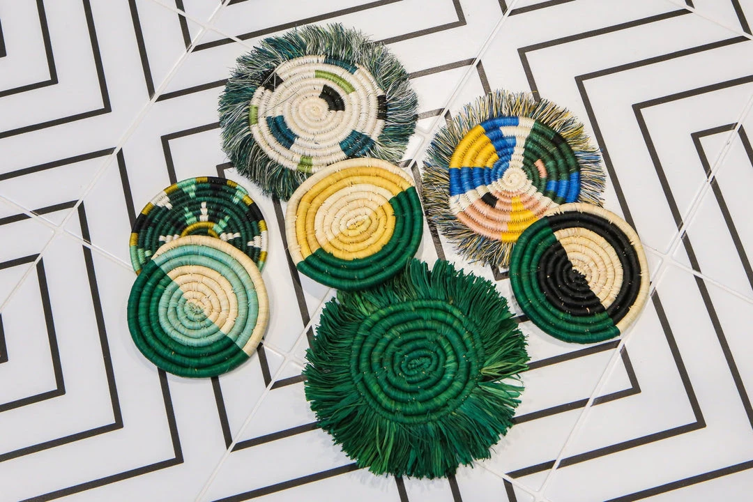 KAZI Home Goods Evergreen Fringed Oversized Raffia Coaster Set 4 KAZI Home Goods Evergreen Fringed Oversized Raffia Coaster Set