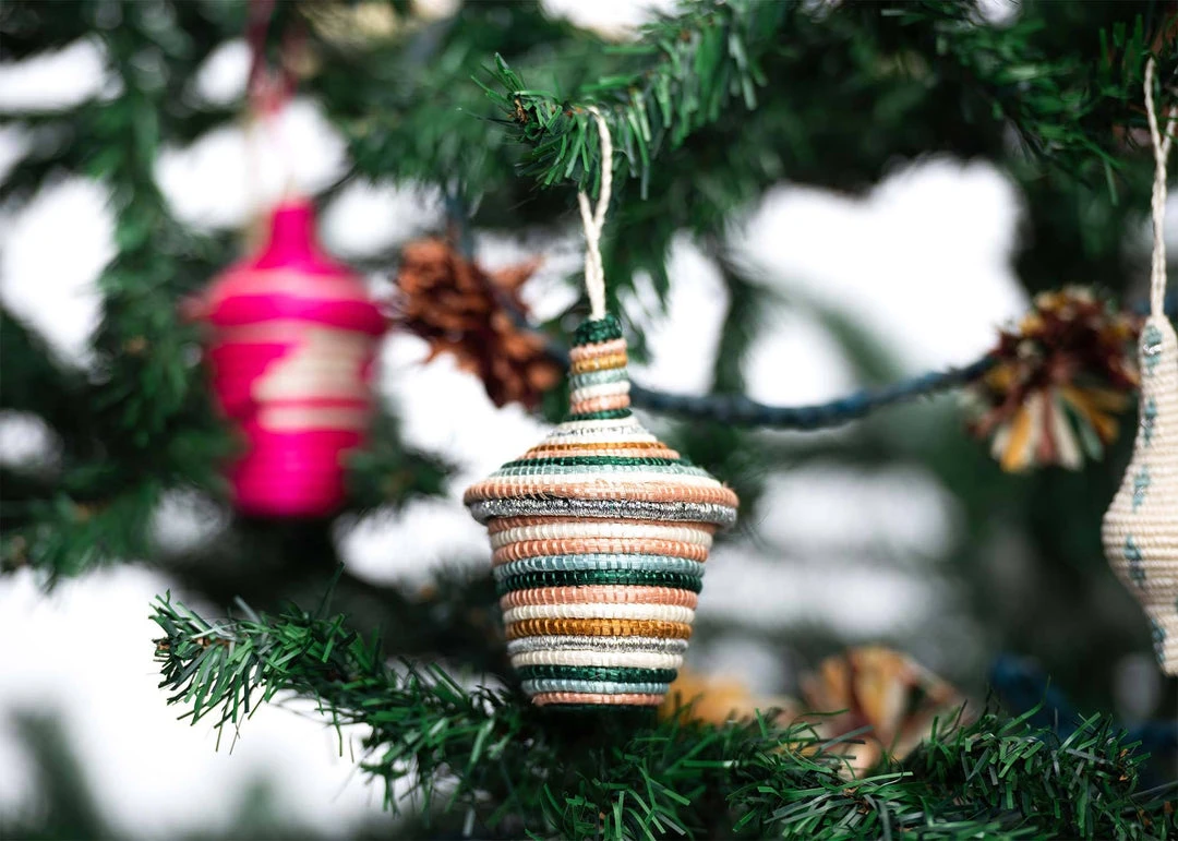 KAZI Floret Metallic Ornament Set 5 KAZI Floret Metallic Ornament Set