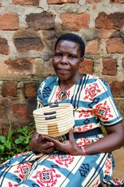 KAZI Home Goods Small Banana Leaf Kisasa Deep Round Bowl