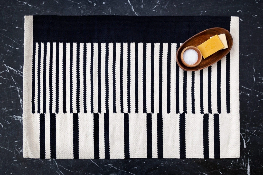 Kiliim Home Goods Black Pier Bath Mat 4 Kiliim Home Goods Black Pier Bath Mat