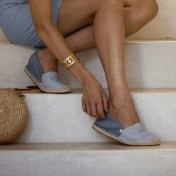 Kingdom Of Wow Shoes Women's ExtraFit Espadrilles