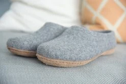 Kyrgies Women's Molded Sole High Back Wool Slippers - Gray