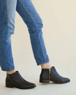 Nisolo Lana Ankle Boot - Black / Black