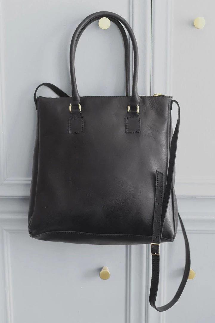 Purse & Clutch Larger Crossbody Handbag - Black 5 Purse & Clutch Larger Crossbody Handbag - Black