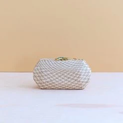 LIKHÂ Dusty Rose Houndstooth Clutch Accessories