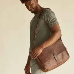 Nisolo Loreto Messenger Bag - Chestnut Accessories