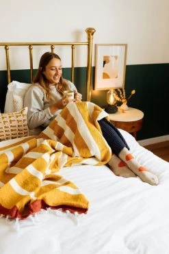 Caminito Marea Upcycled Blanket