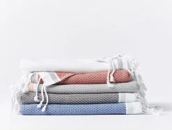 Coyuchi Best Sellers Mediterranean Towels - Rosehip / Shadow