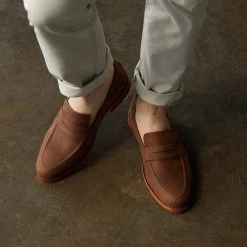 Nisolo Men's Chamberlain Penny Loafer - Oak