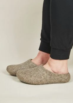 Kyrgies Men's Classic Sole Low Back Wool Slippers - Oatmeal Best Sellers