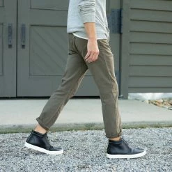 Nisolo Men's Cortez Mid Top Sneaker - Black