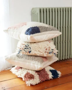 Minna Formas Shag Pillow Handcrafted 10 Minna Formas Shag Pillow Handcrafted