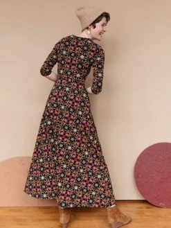 Mata Traders Mumbai Mauve Tile Maxi Dress Clothing